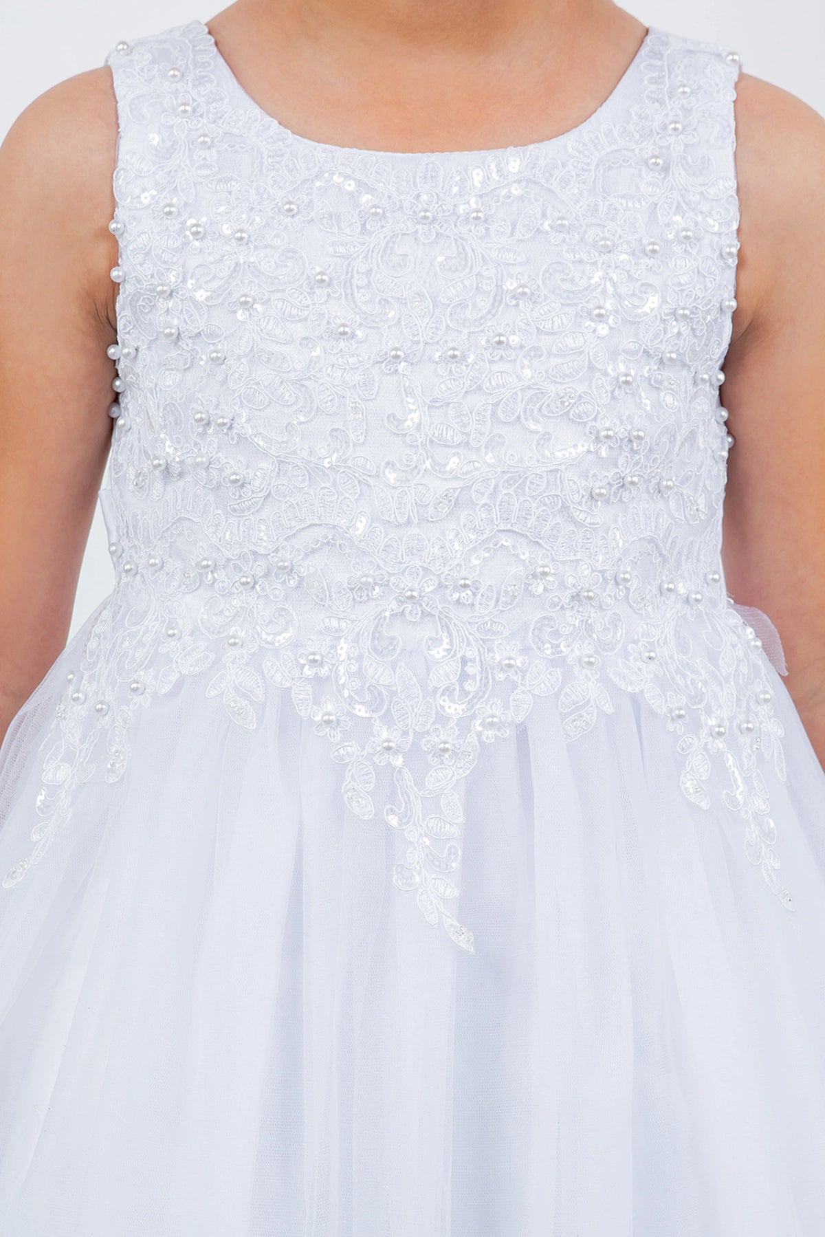 Floral pearl and sequin details cover the bodice of this White flower girl dress.