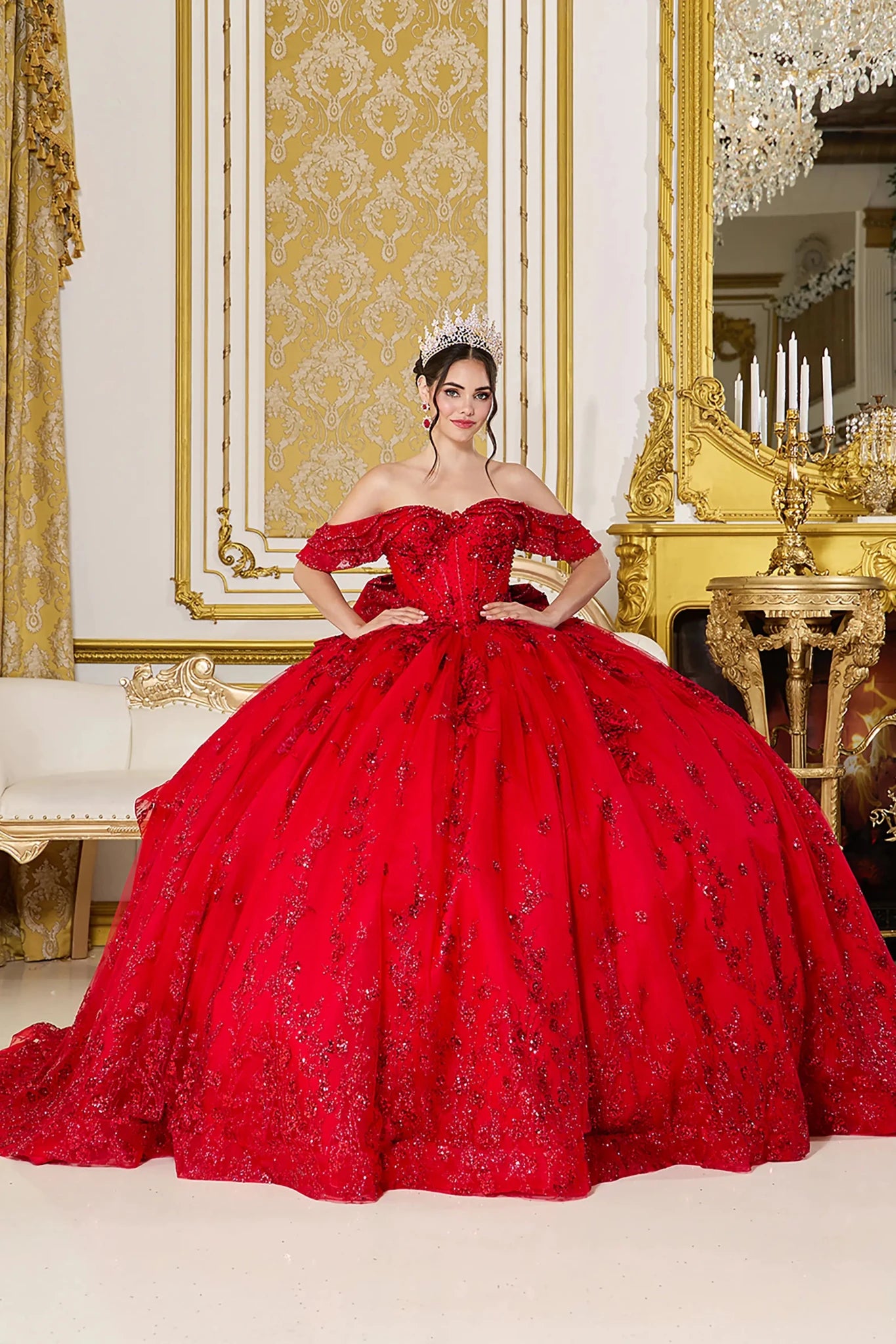Red Quinceañera Dress Glitter with Lace Applique S / Red
