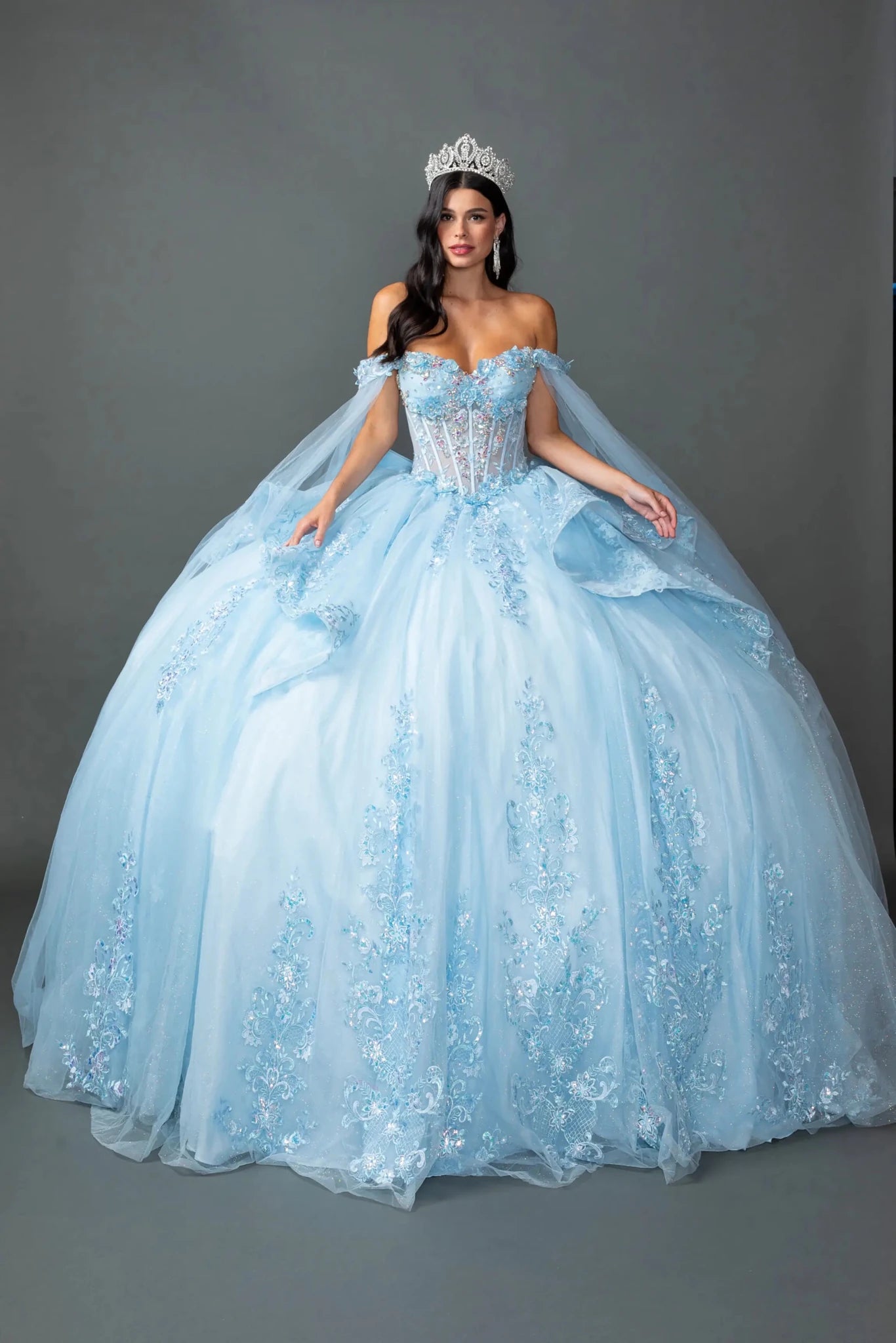 bahama blue quince dress Quinceañera Glitter with Floral Applique XS / Blue mismatched bridesmaid dresses Waist Size:50″ Embrace grace and sophistication Fall Outfit 2019