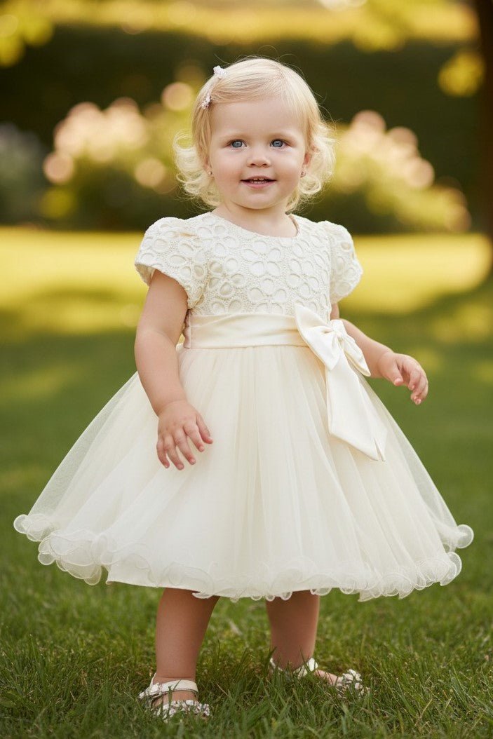 Champagne Flower Girl Dress with Lace Bodice & Tulle Skirt 18M / Champagne