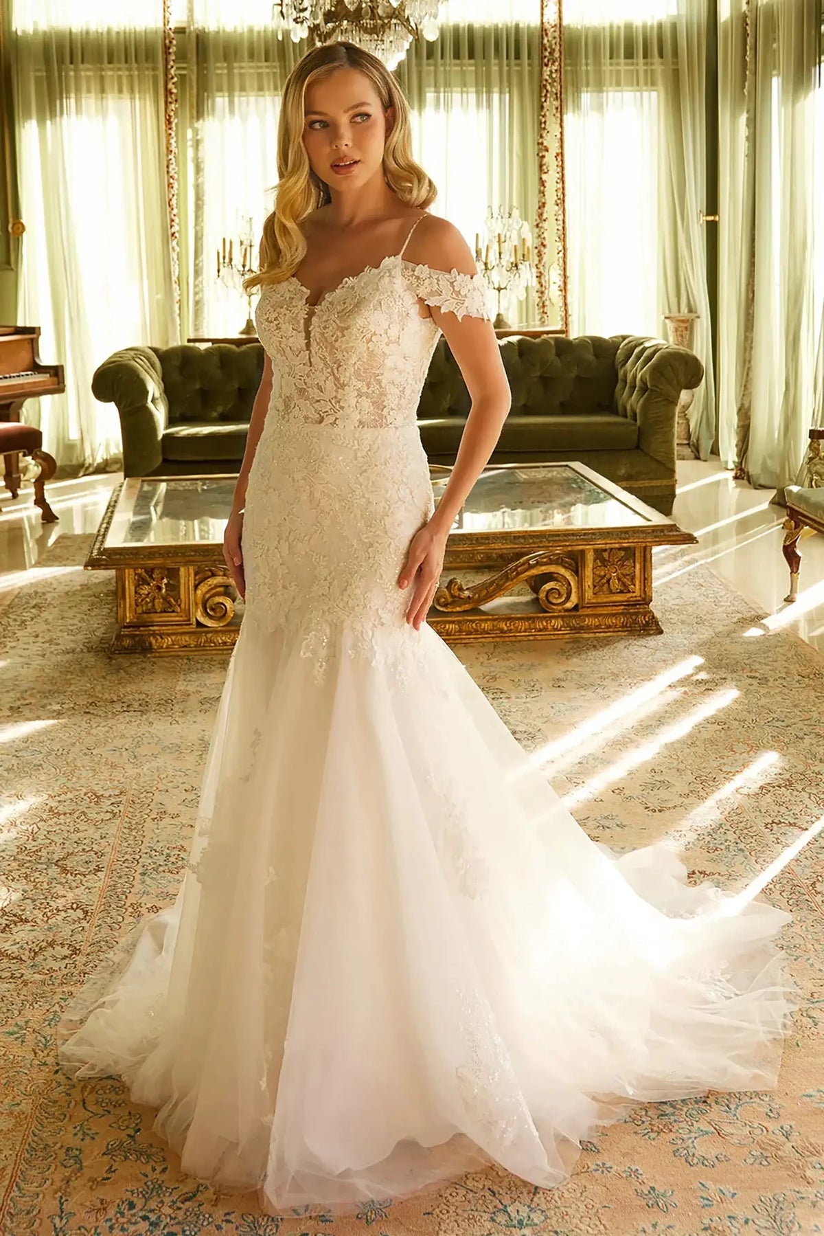 Bodice close-up highlights an off-white mermaid wedding dress featuring a V-neck fitted bodice, cold-shoulder detachable straps.
