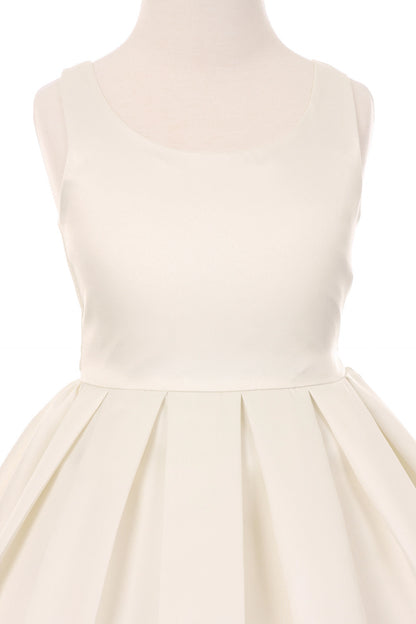 Visible on this Ivory flower girl dress: scoop neckline and fitted satin waist.