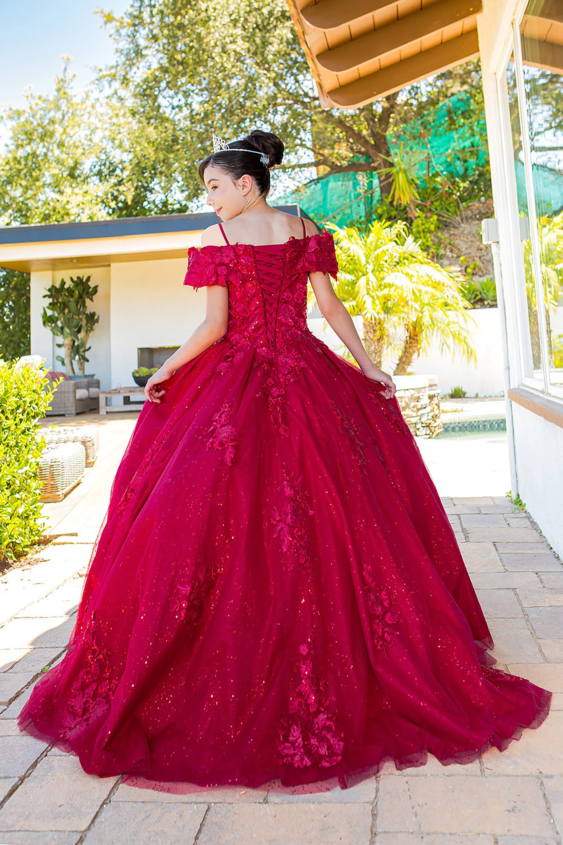 Mini Quince | Red Sweetheart 3D Floral Sequin Applique Glitter Lace Train Mini Quinceanera 3-Anos  Ballgown | Adriana dress | 3 Colors back