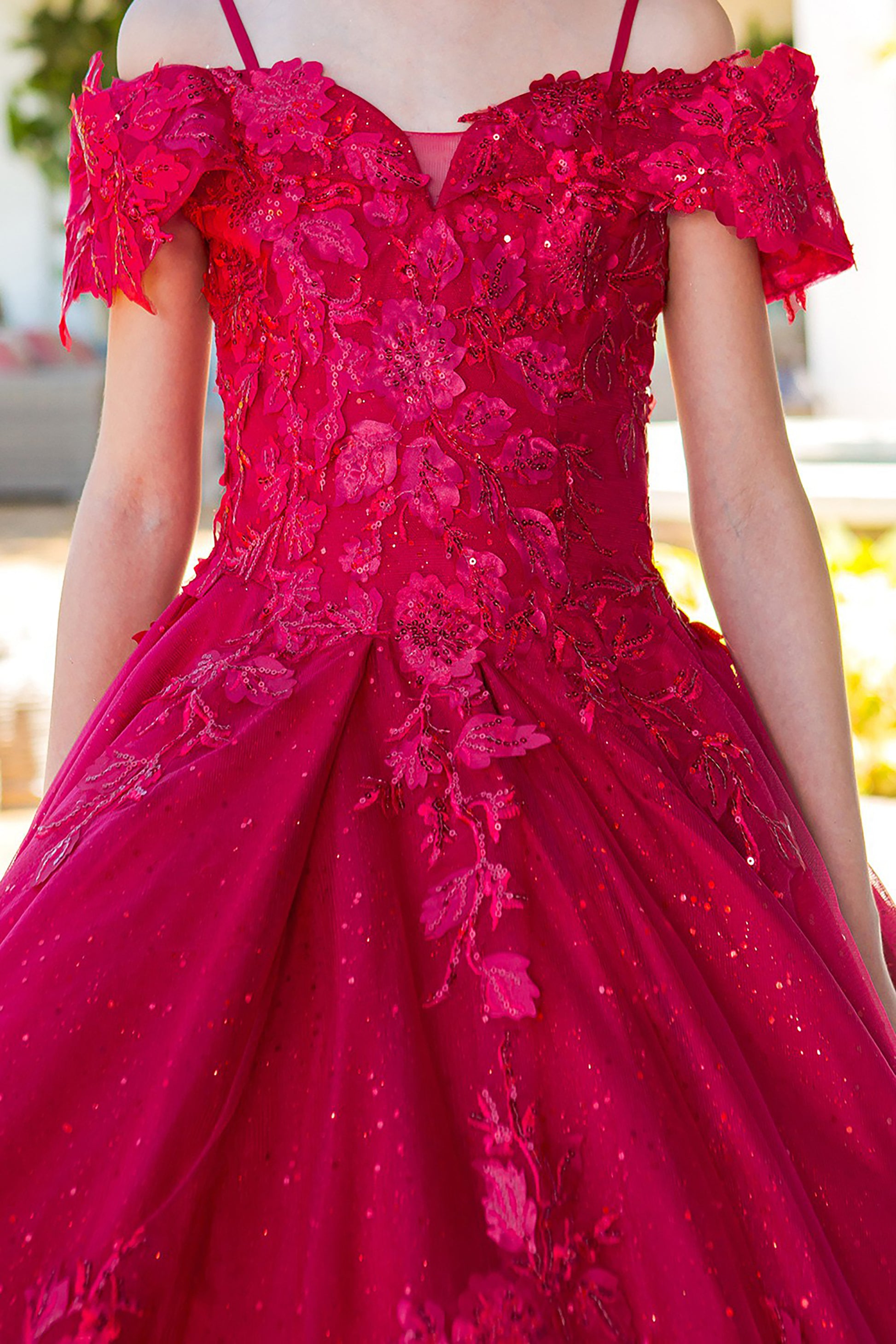 Mini Quince | Red Sweetheart 3D Floral Sequin Applique Glitter Lace Train Mini Quinceanera 3-Anos  Ballgown | Adriana dress | 3 Colors front zoom