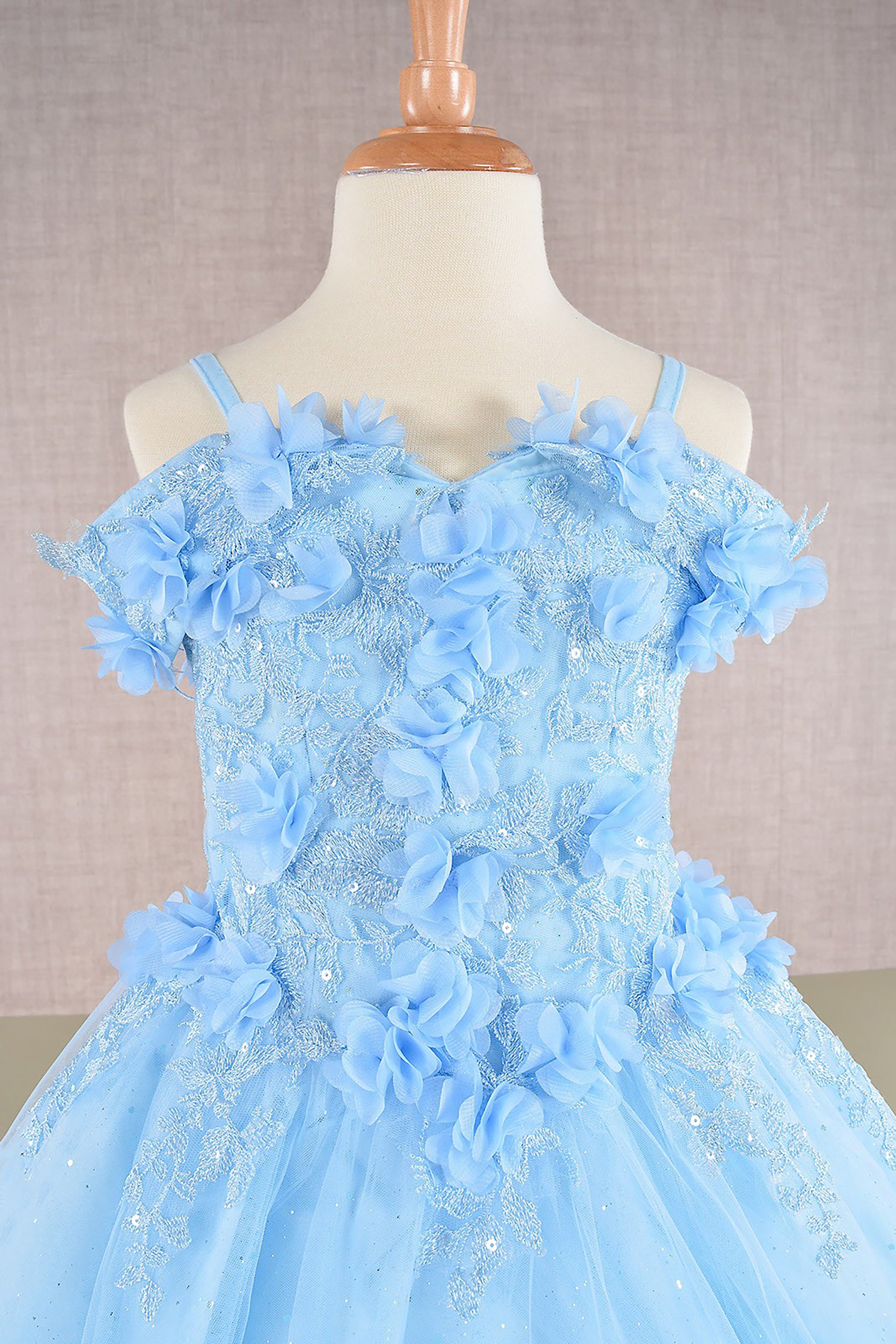 BabyBlue 3D Floral Applique Embellished Glitter Embroidery Mesh 3 Mini Quinceanera  Años Kid Dress  front zoom