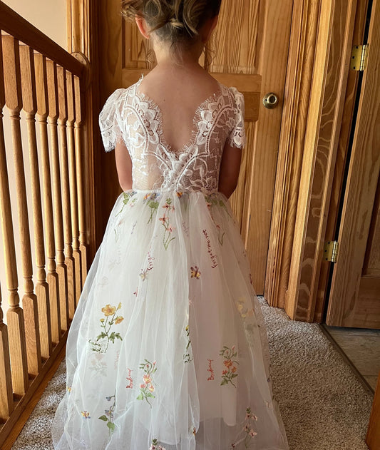 Boho flower girl Dress with Lace Bodice and Embroidered Butterfly & Floral Tulle V - Back.