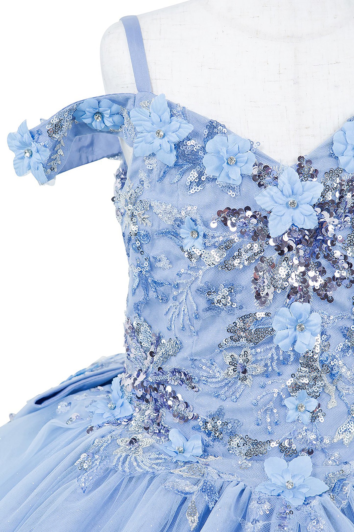 Mini Quince | Blue 3D Beaded Flowers Applique Off Shoulder Glitter Tulle with Train 3-Anos Ball Gown Mini Quinceanera Dress |  Samara dress top zoom view