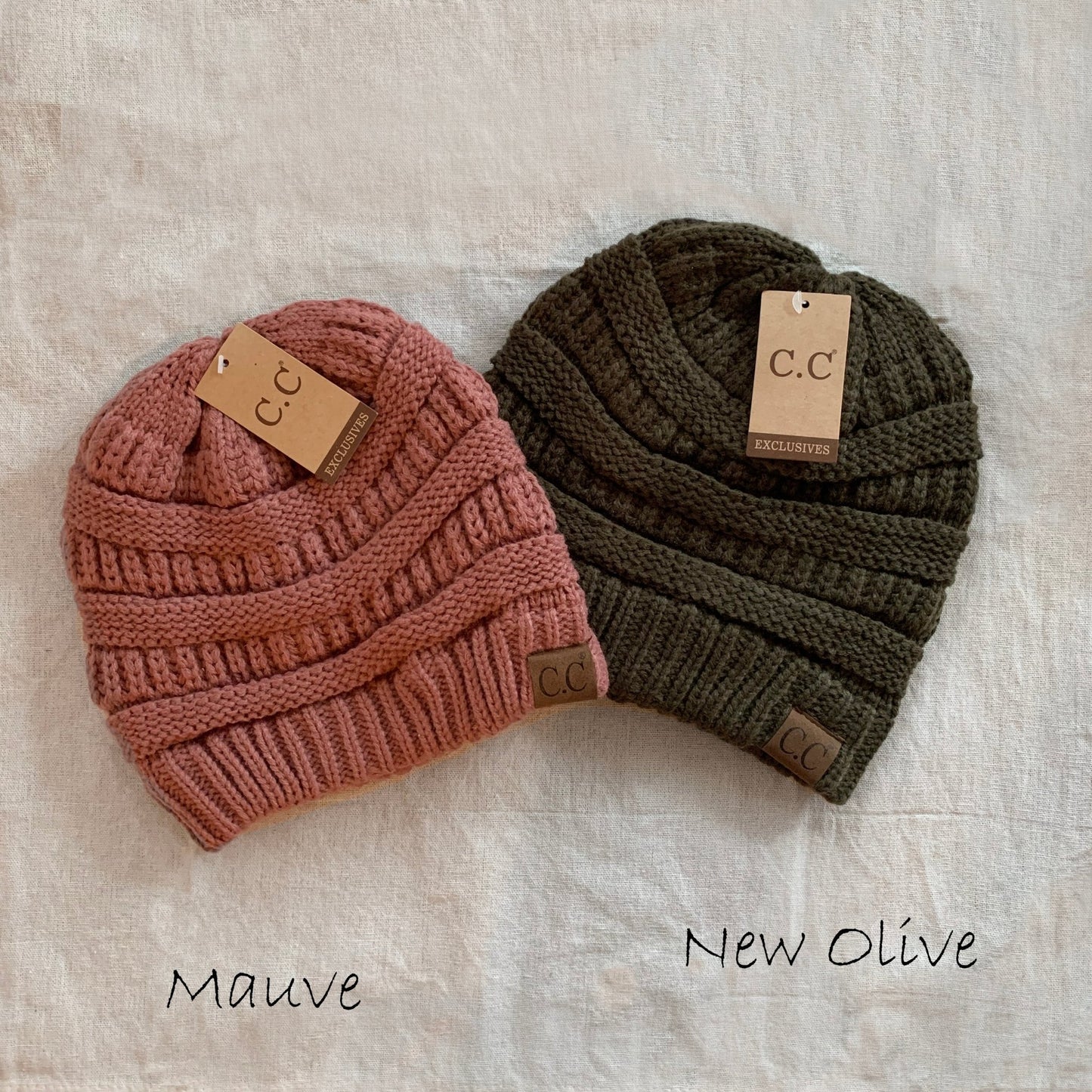 Mauve women's winter beanie.