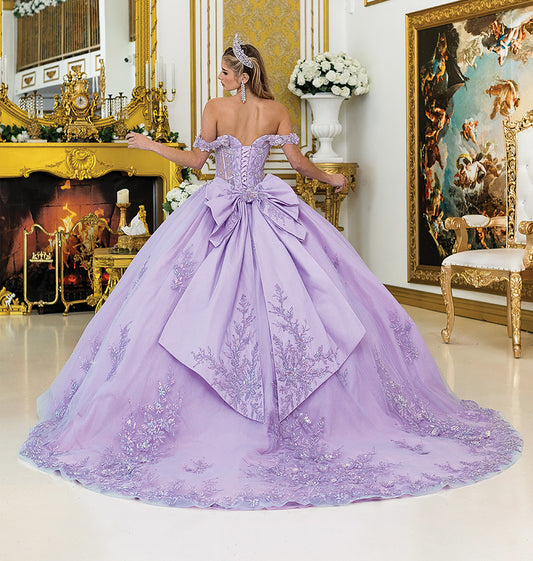 Quinceañera | Lilac Big Bow Floral Appliqués Quince Ball Gown | Xeresa dress back view