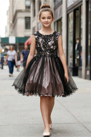 Black/Blush