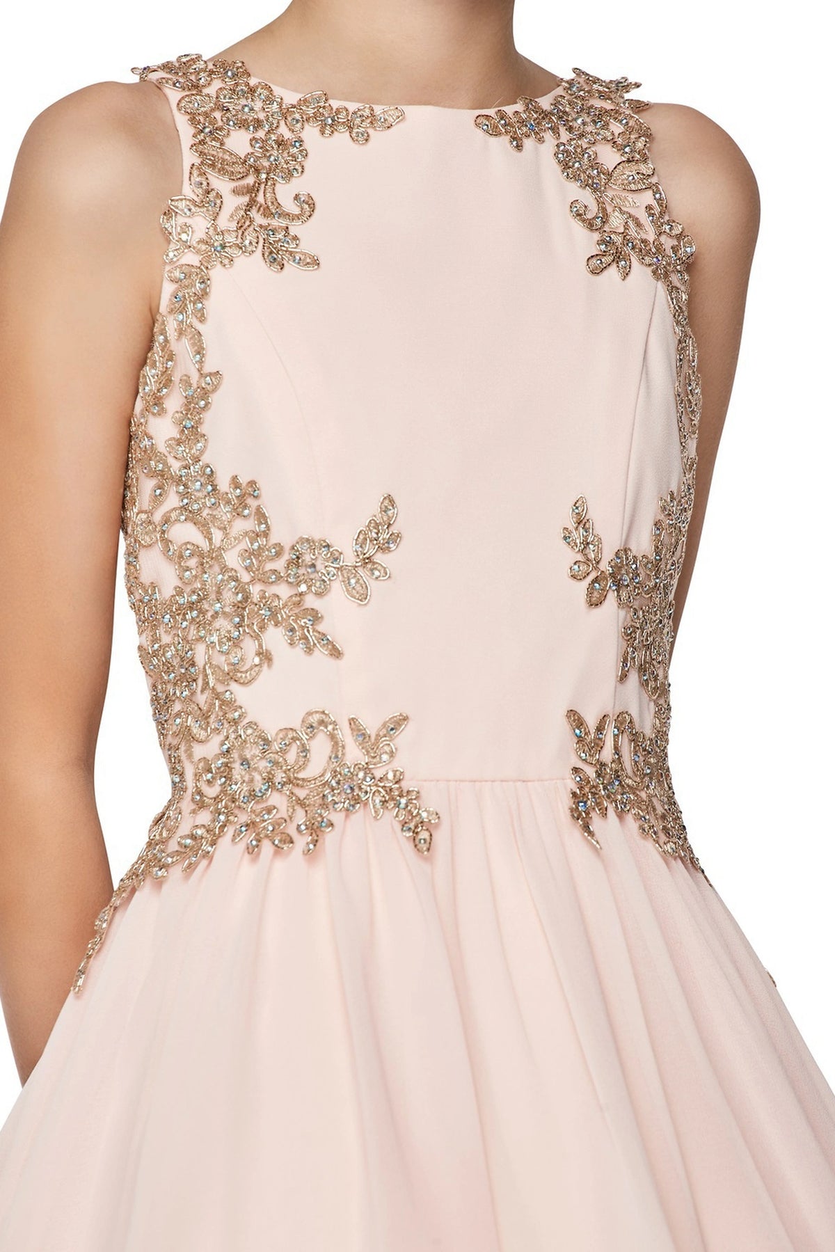 Accented a softly gathered skirt adds character to this Blush kids party dress.