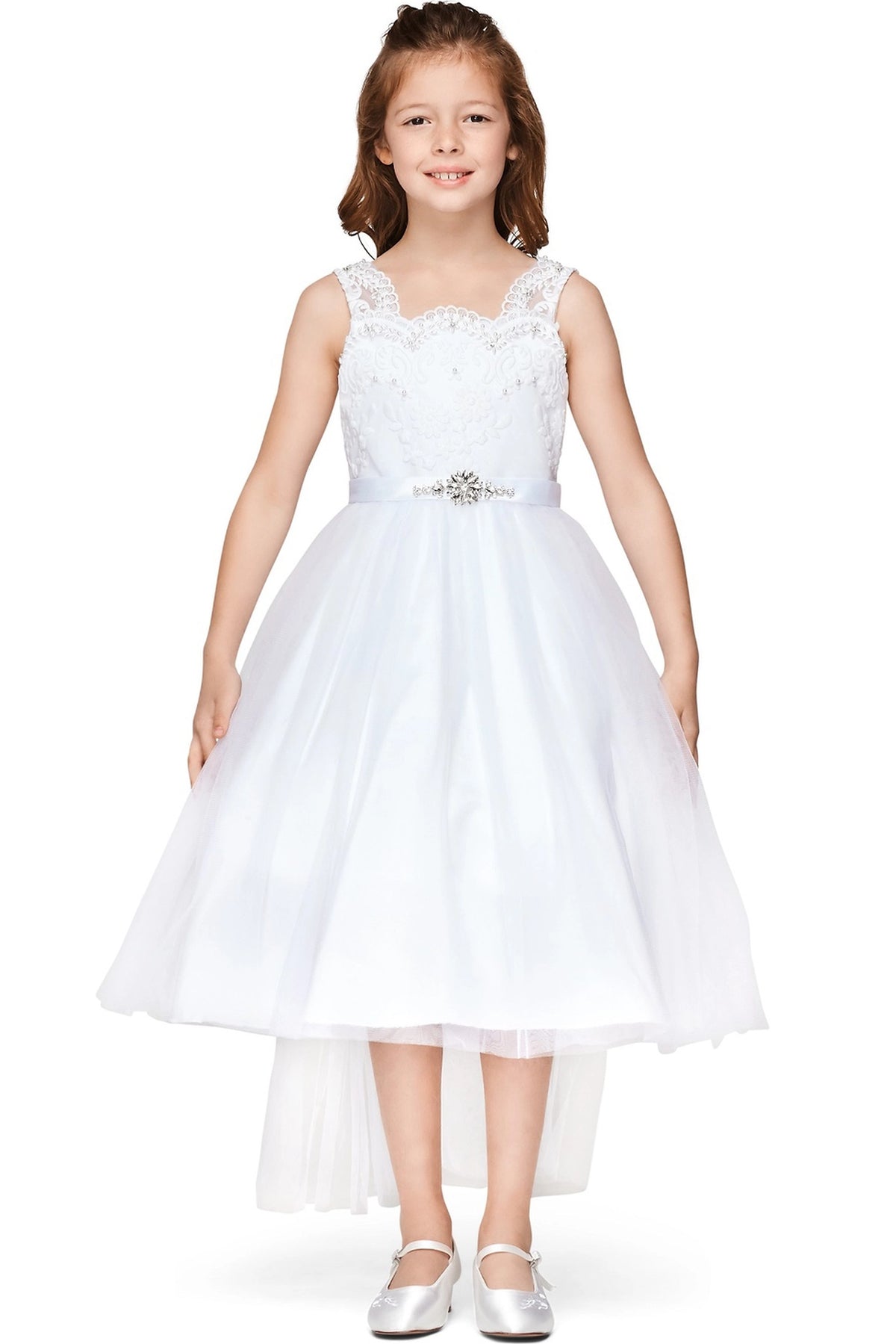 Showcasing with scalloped floral lace on the bodice, this White kids party dress displays elegant detail.