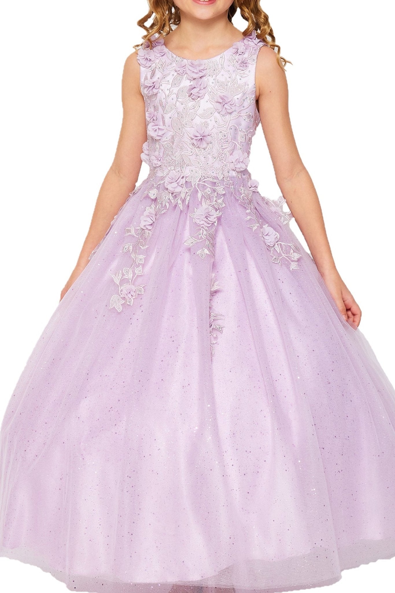 Lilac mini quince dress.