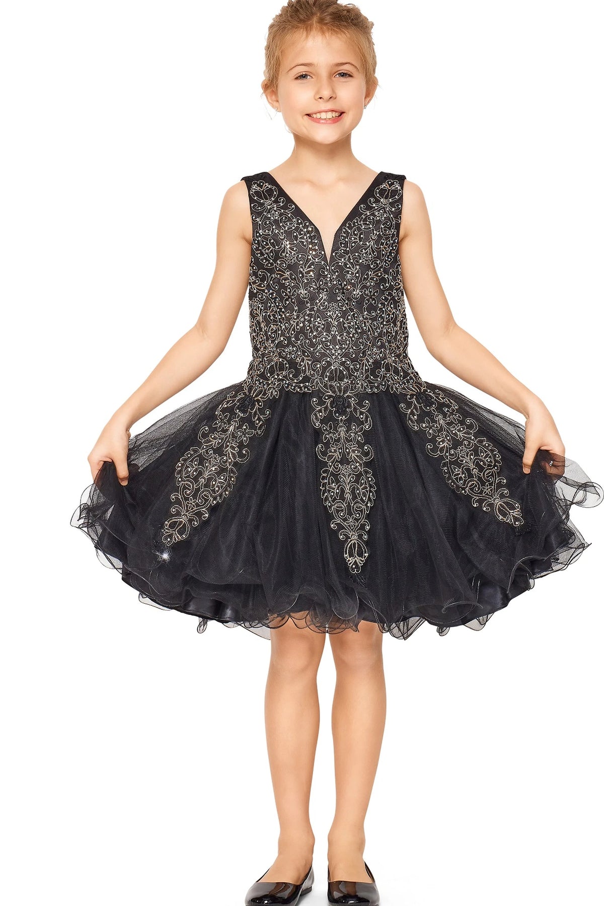 Detailed by contrasting ornamental lace on the bodice, the Black kids party dress reveals its construction.
