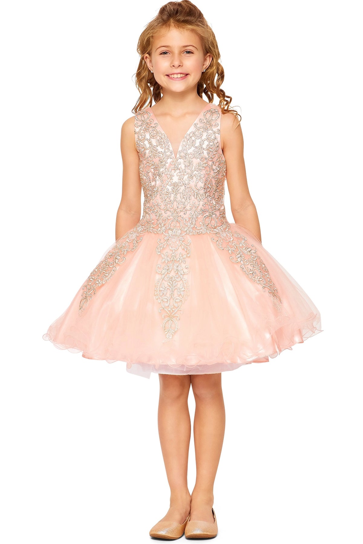 Accented contrasting ornamental lace on the bodice adds character to this Blush kids party dress.