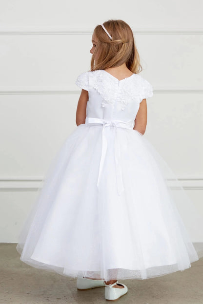 V-shaped lace back shown on the white flower girl dress.