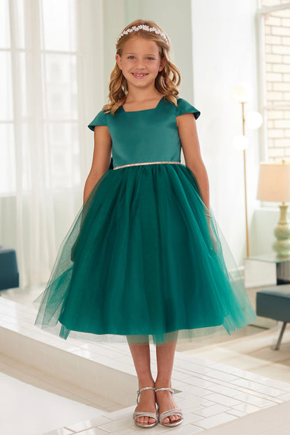 Emerald kids pageant dress featuring a square satin neckline and tulle skirt.