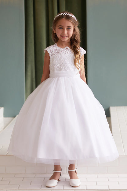 Detailed with cap sleeve embroidery, this white flower girl dress.
