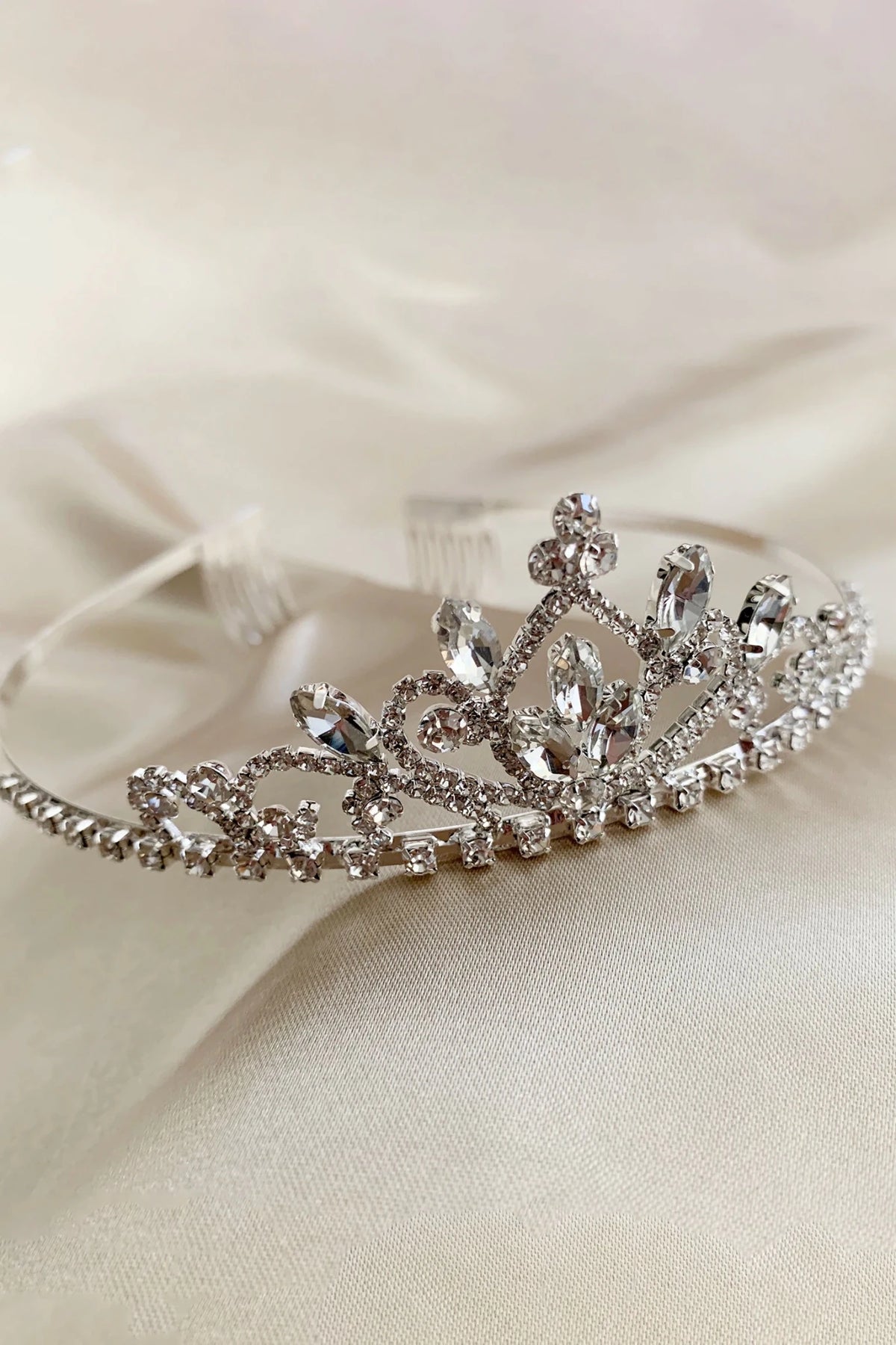 Silver rhinestone flower girl tiara.
