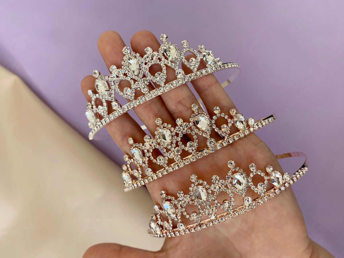 Silver rhinestone flower girl tiara.