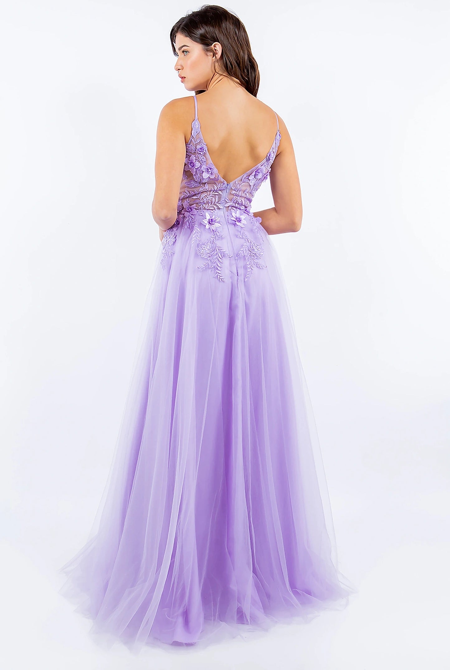 Lilac evening dress showcasing central zipper closure for fitted finish