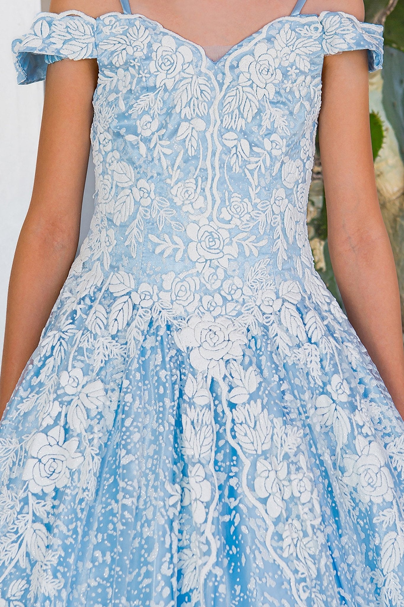 Blue white front zoom kids mini quinceañera mini quince dress with off-shoulder 3D floral applique and glitter tulle.