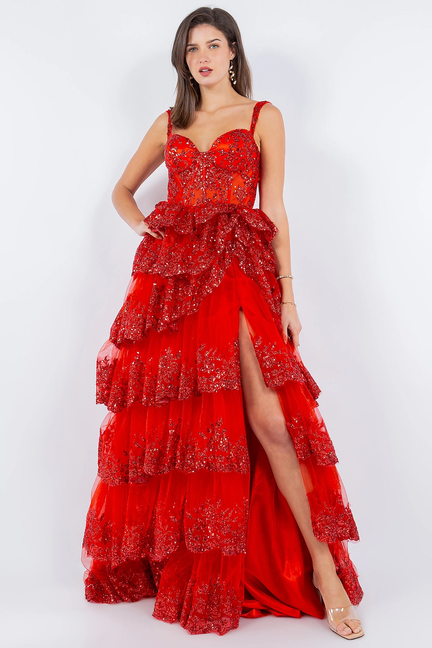 Red prom dress with sweetheart neckline and sleeveless bodice