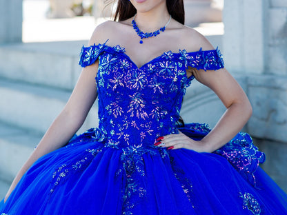 Blue Quinceanera dress with Off-shoulder Beaded Applique Bodice 