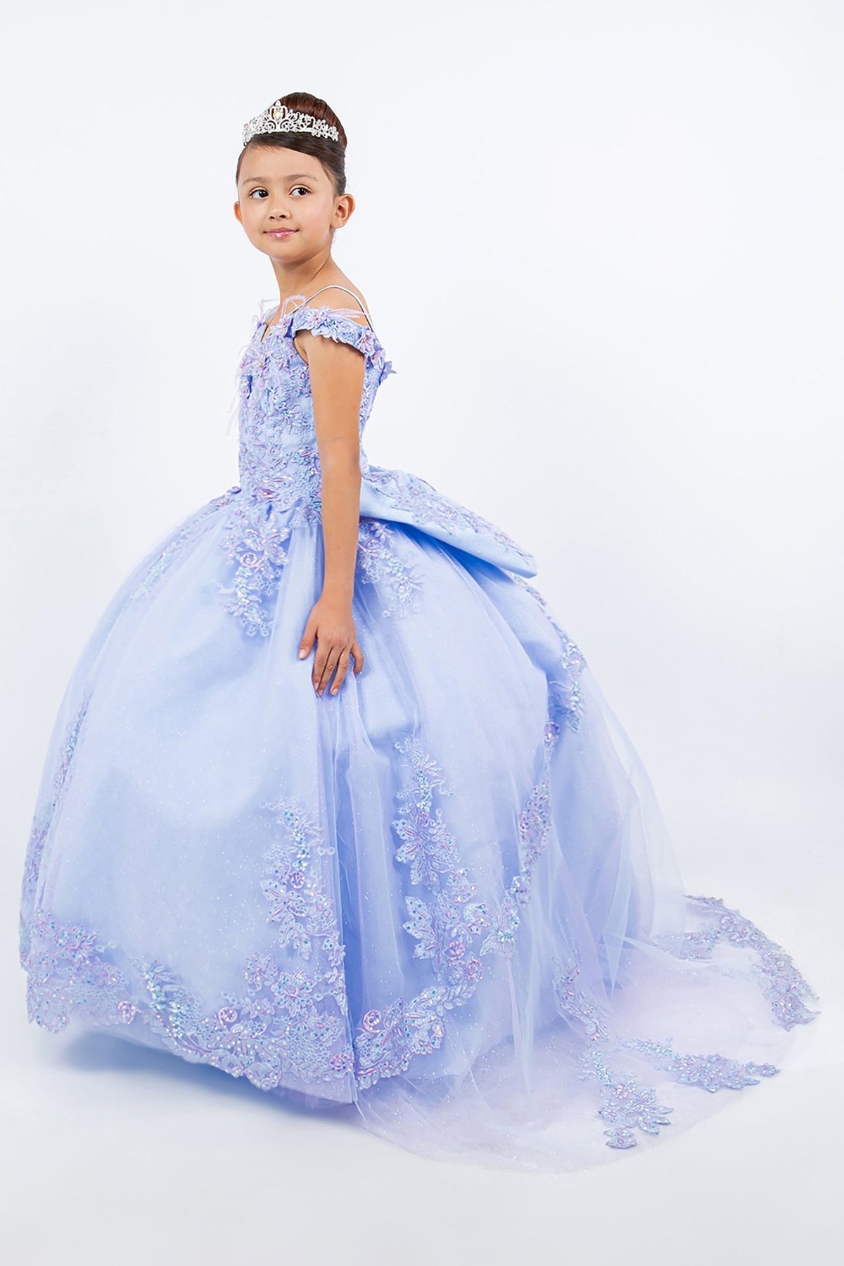 Lilac side view kids mini quinceañera mini quince dress with two-tone embroidered corset, floral lace and layered tulle skirt.