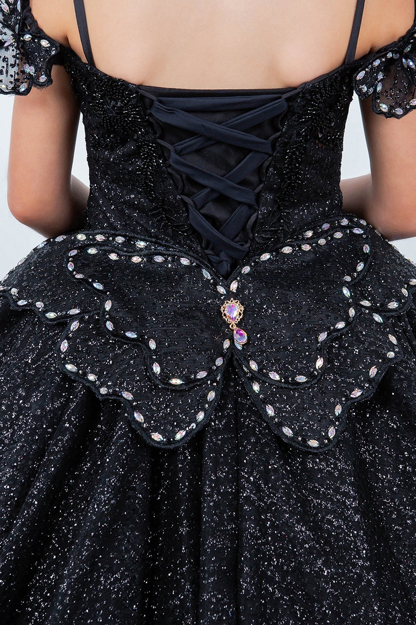 Black back zoom kids mini quinceañera mini quince dress with butterfly lace, beaded floral bodice and detachable tiered train.