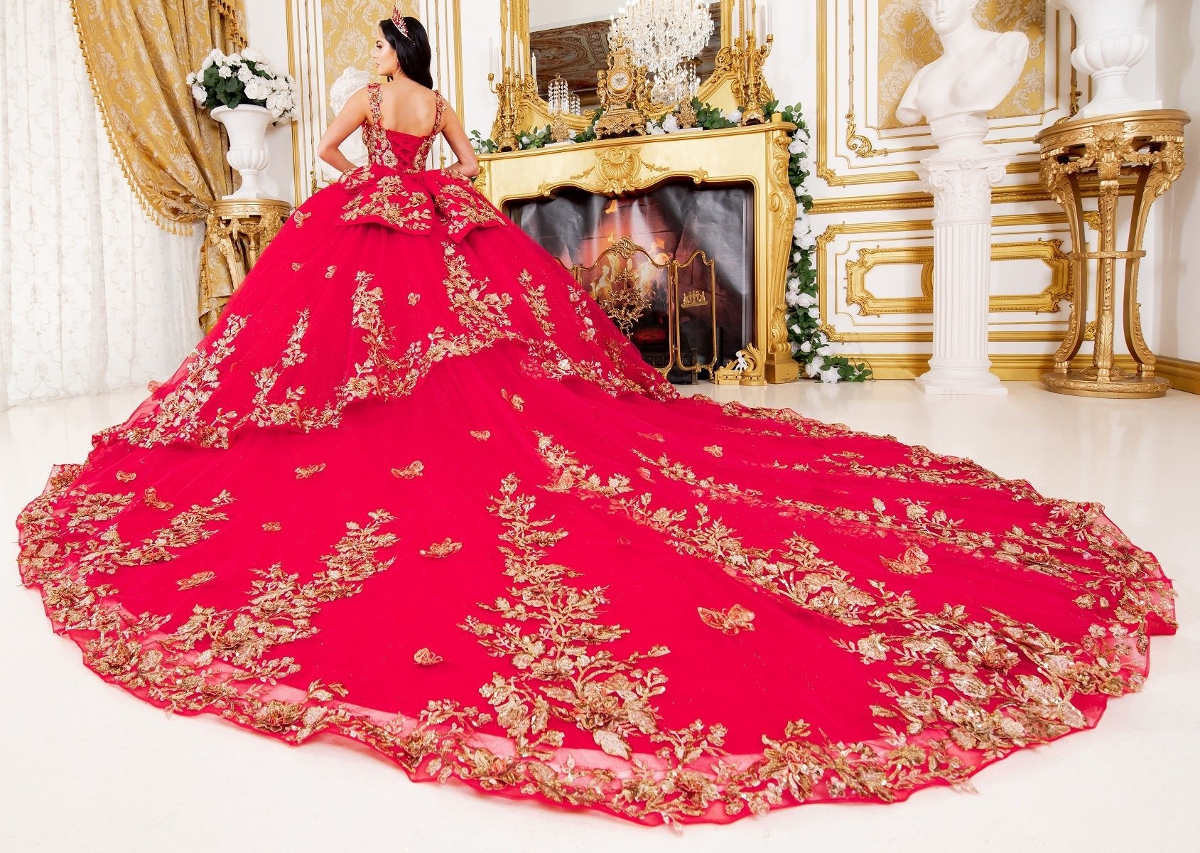 Red Quinceañera Dress with Metallic Floral Long Train 3XL / Red