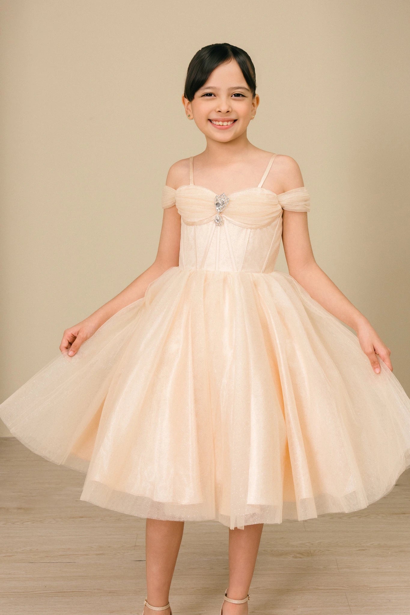 A lilac Off-Shoulder Tulle flower girl dress and.