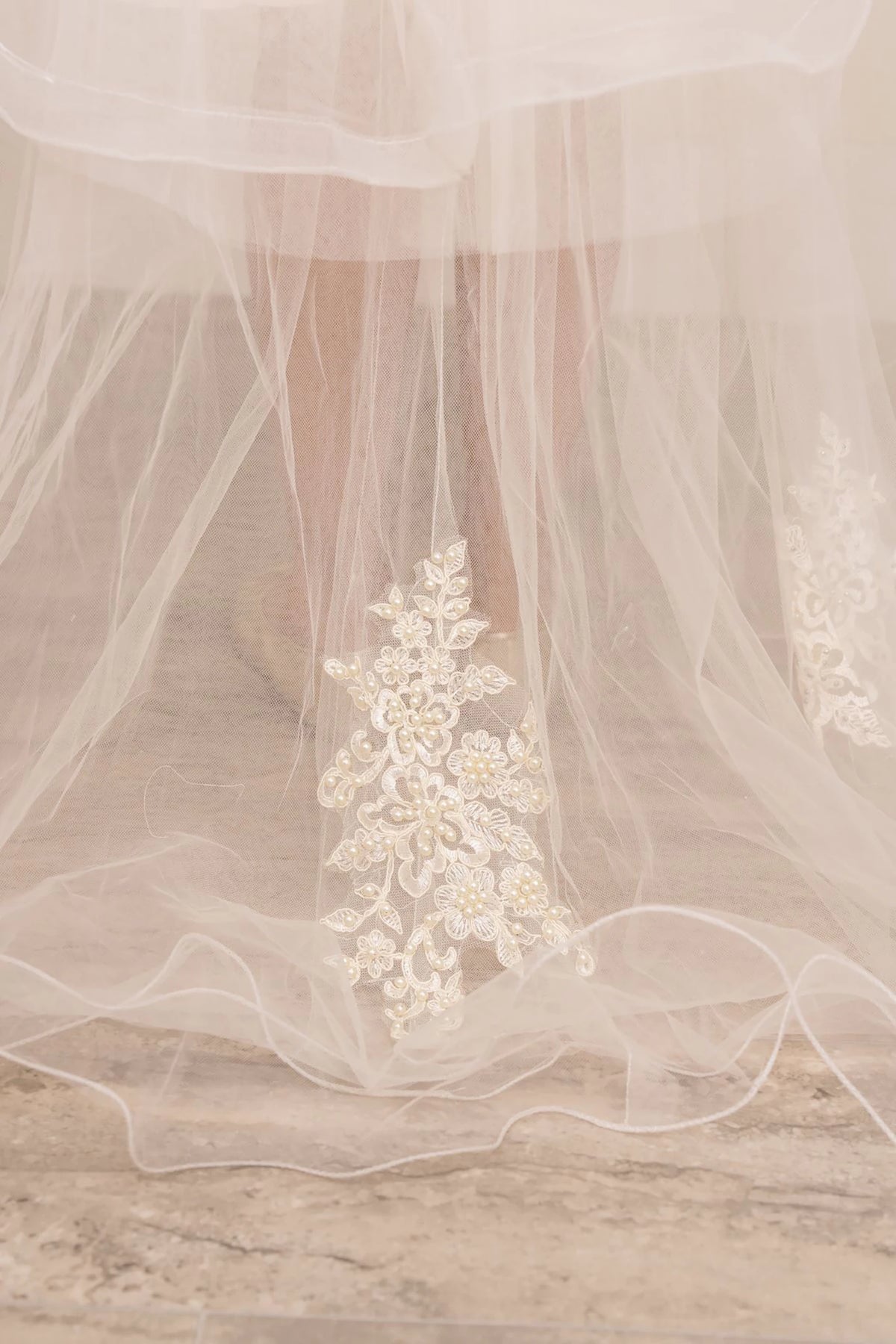 Delicate floral lace applique. Flower girl dress.