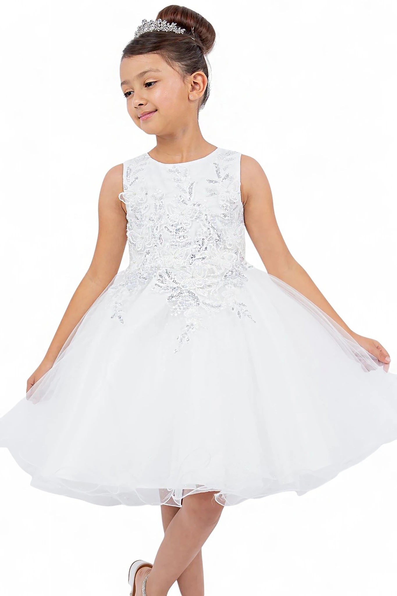 A white lace flower girl dress.
