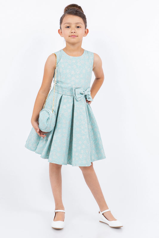 Showcasing with a large front waist bow, this Blue kids party dress displays elegant detail.