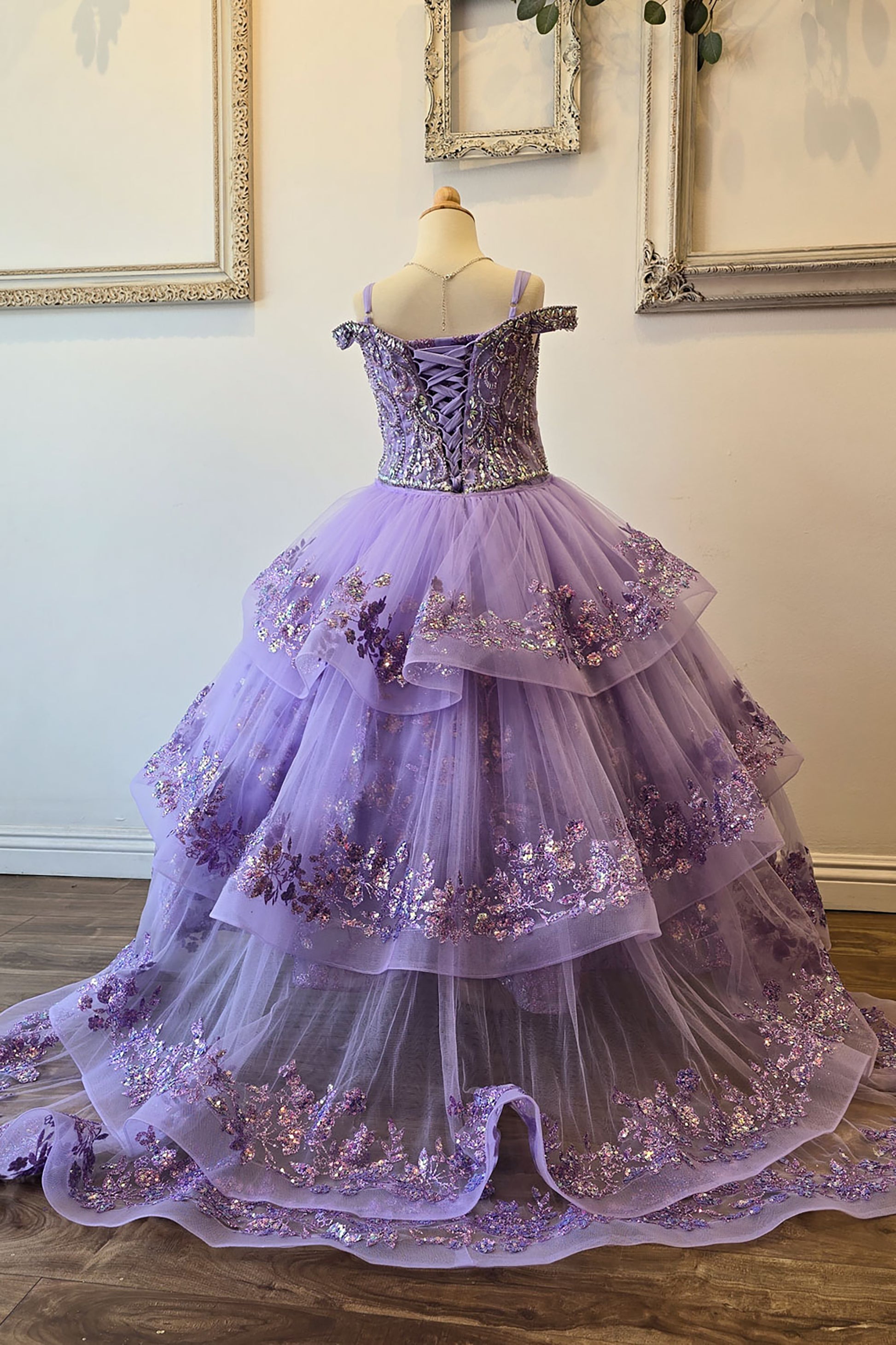 Lilac Detachable Long Train with Stones and Gems Mini Quinceanera 3-Anos Dress Back View