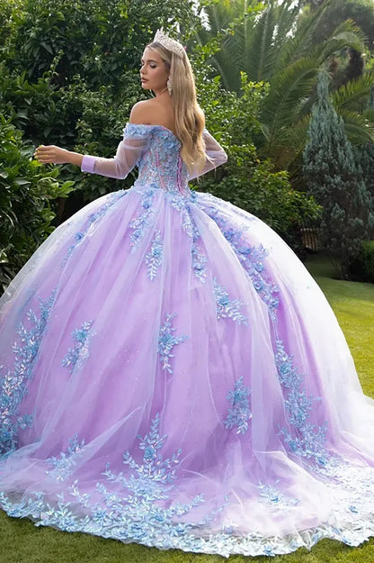 Woman in a lilac quinceanera dress  with blue embroidery and long train