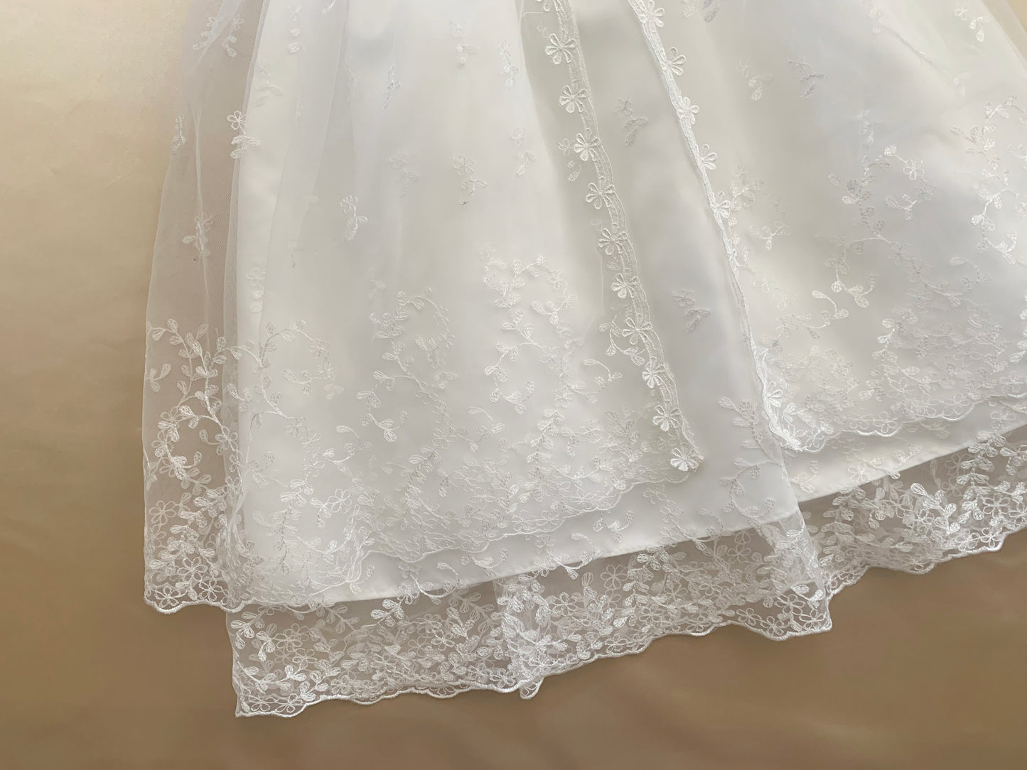 Baby Vintage Lace Dress with a Bonnet Hat | Baby Special Occasion Baptism Christening dress lace detail