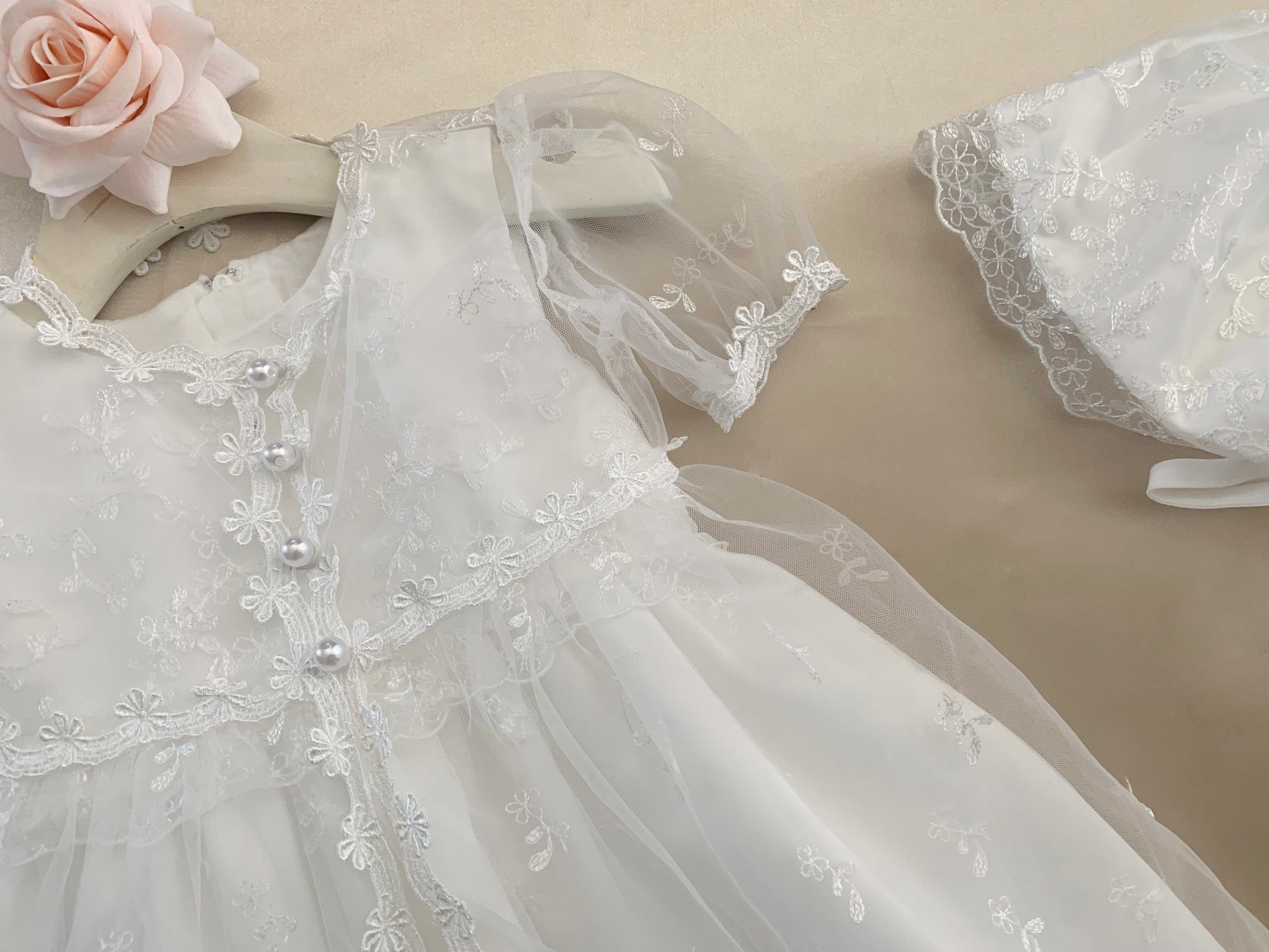 Baby Vintage Lace Dress with a Bonnet Hat | Baby Special Occasion Baptism Christening dress front detail
