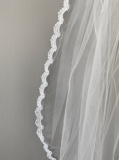 USA Made | Handmade Flower Girl Lace Rhinestone and Pearl Veil | Communion Lace Rhinestone Veil detail