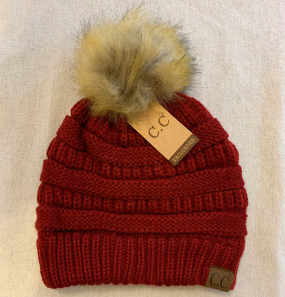 C.C Exclusives POM Beanie burgundy