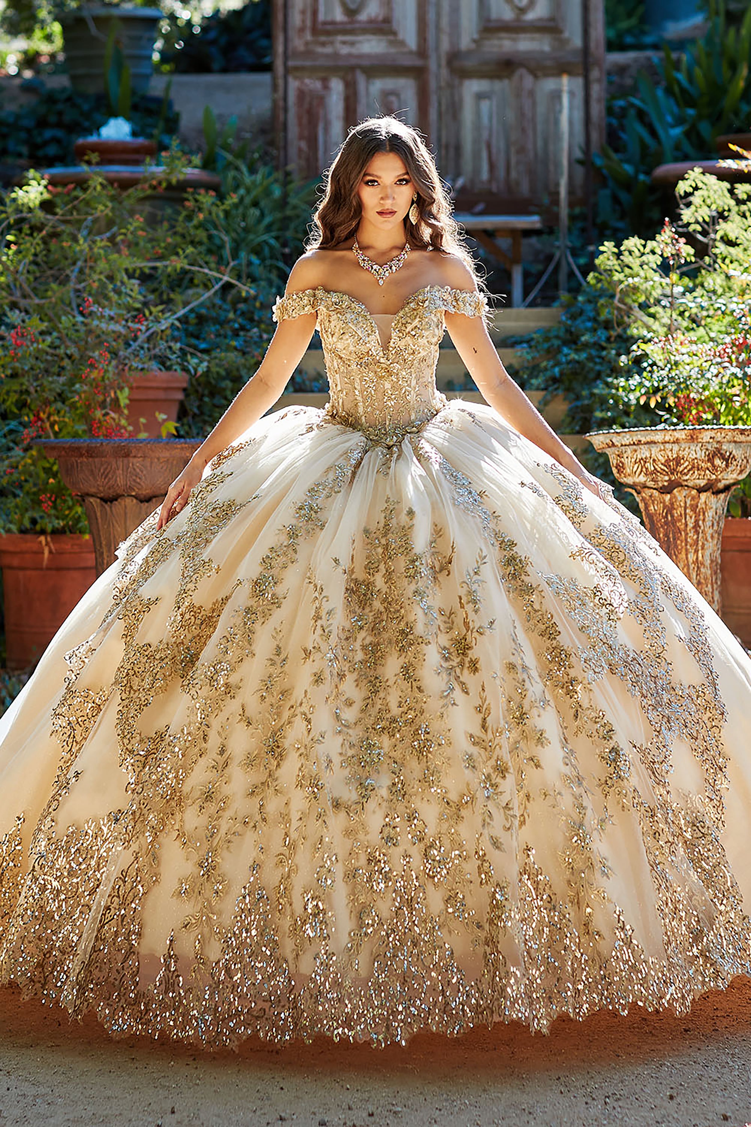 Quinceanera Gold Dazzling Off The Shoulder Cathedral Quince Ball Gown with Detachable Train Alondra dress XS Gold