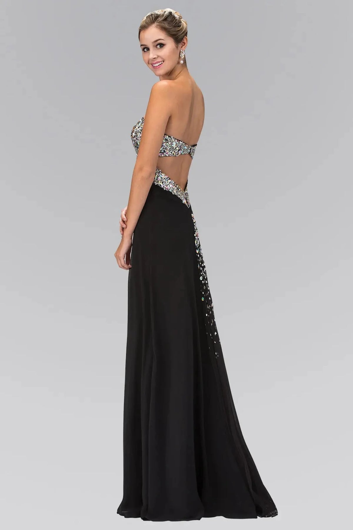Black sweetheart prom evening dress upper front with jewel