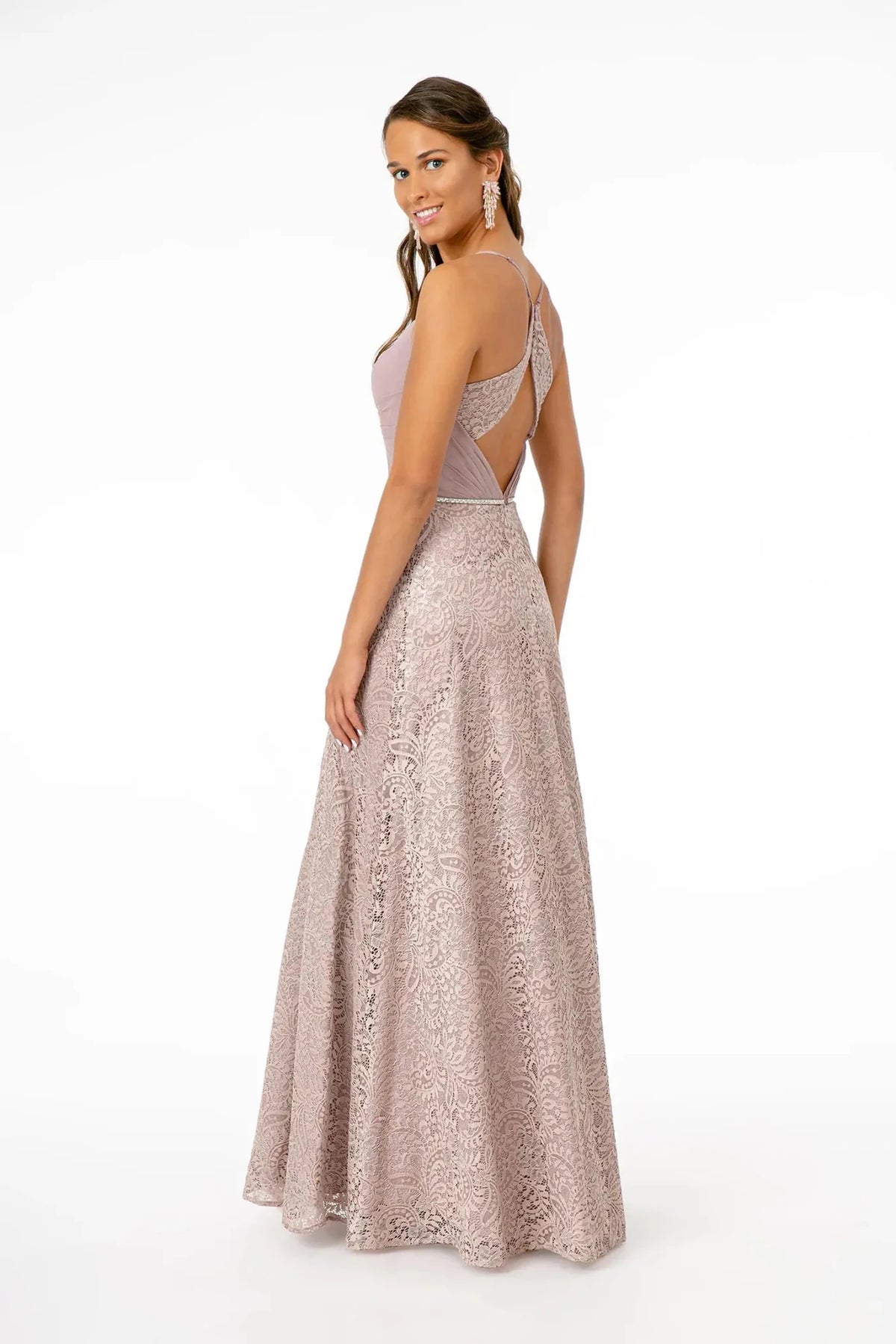 Mauve sweetheart prom evening dress upper front with lace, cut-out, sweetheart