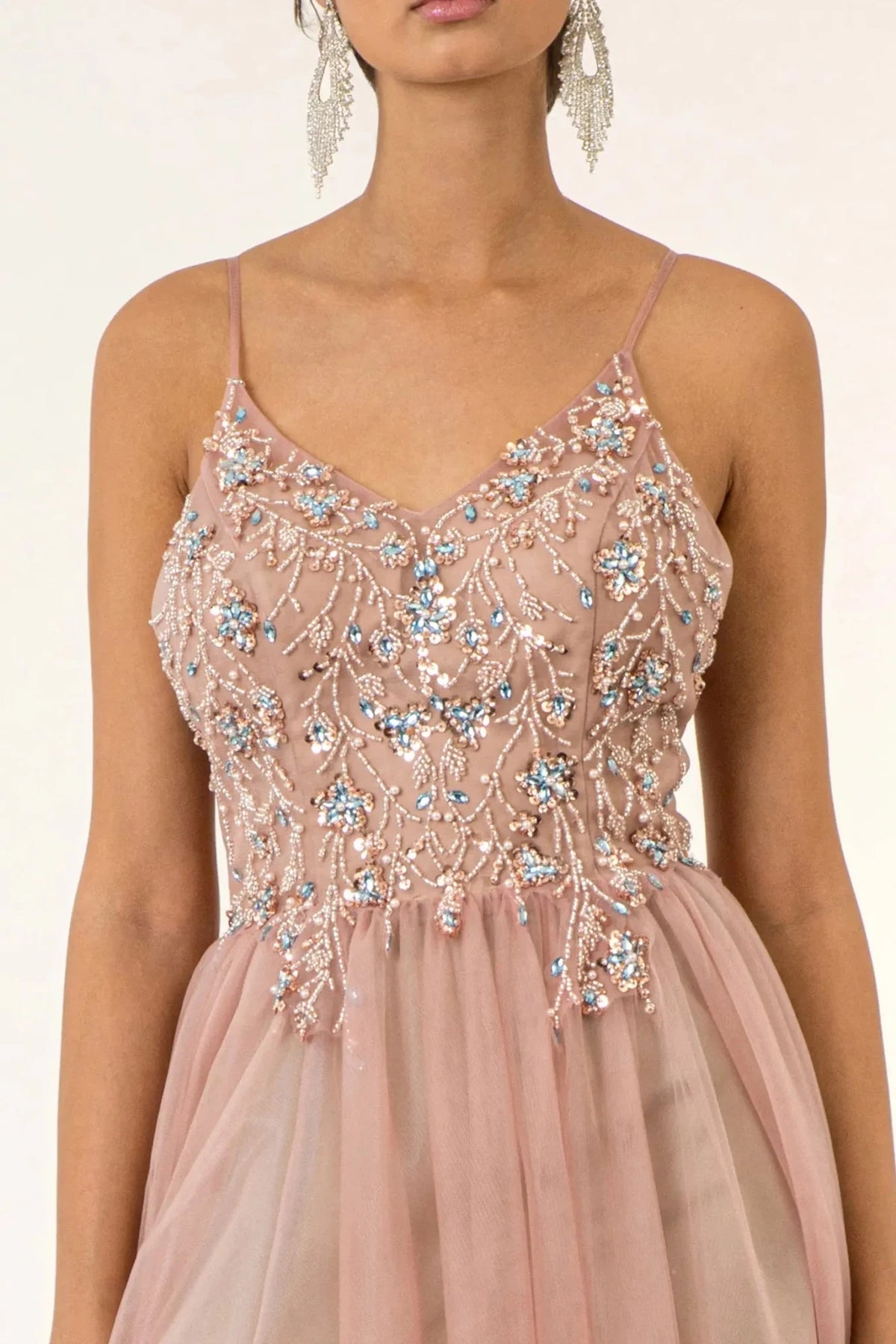 Mauve v-neck prom evening dress upper front with beads, sequin