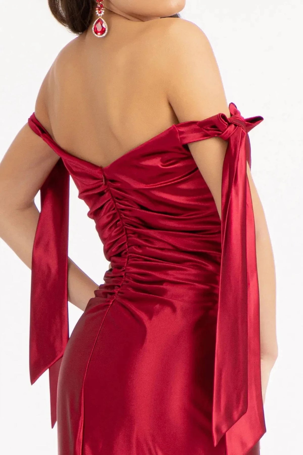 Burgundy prom evening dress mermaid skirt detail