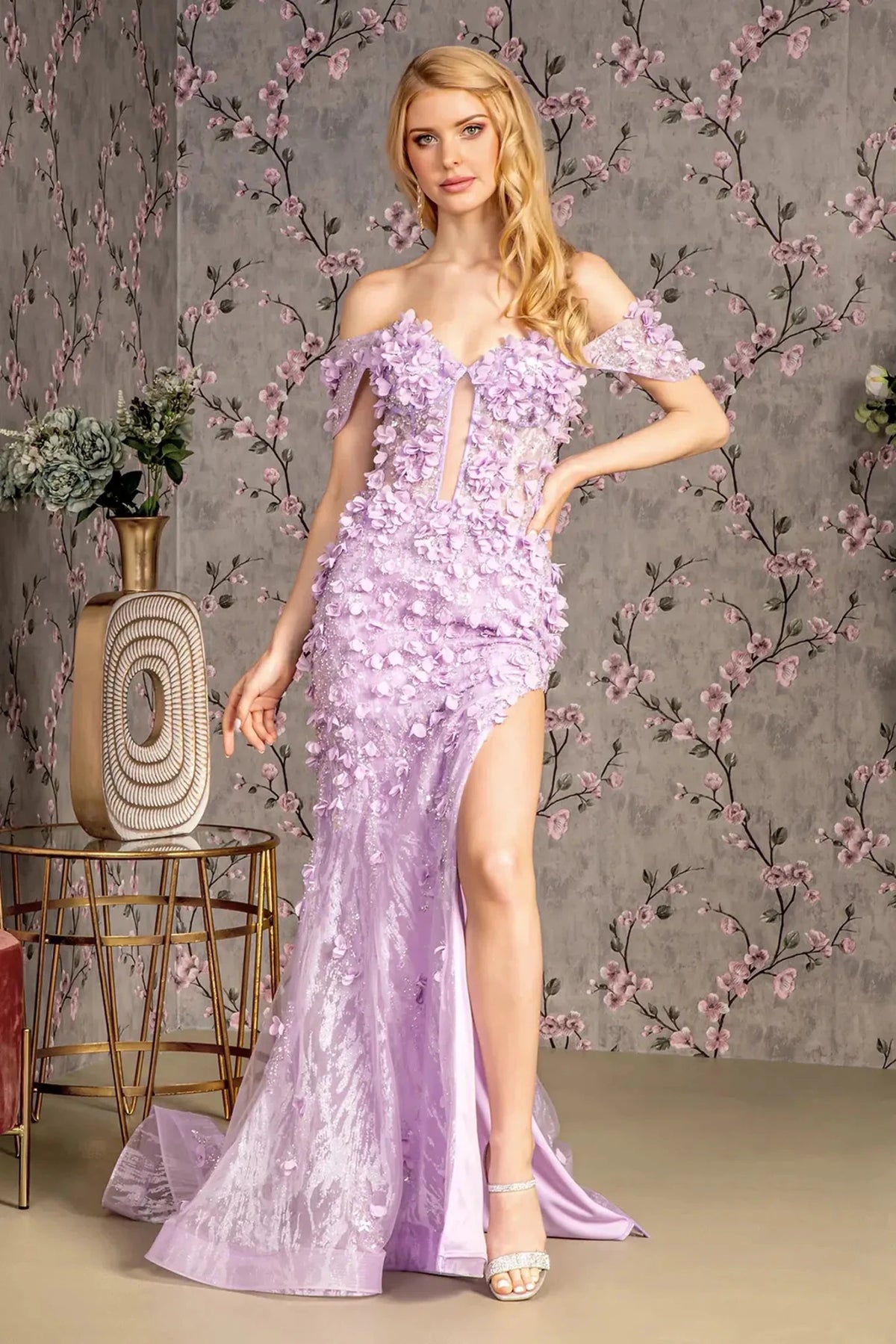 Lilac appliqué cap-sleeve prom evening dress full front
