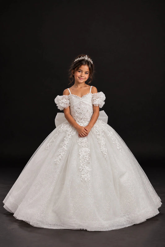 Delicate puff sleeves frame the lace bodice of this Off-White mini quinceañera ball gown.