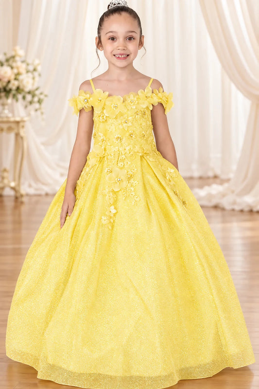 Dimensional flowers frame the off-shoulder neckline and fitted bodice of this Yellow mini quinceañera gown.