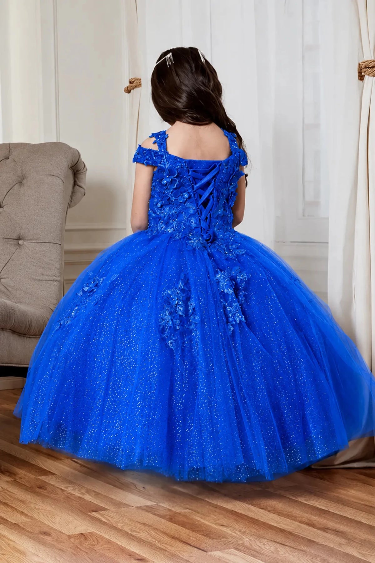 royal blue mini quinceanera mini quince dress with lace applique and off-the-shoulder straps and lace up back.
